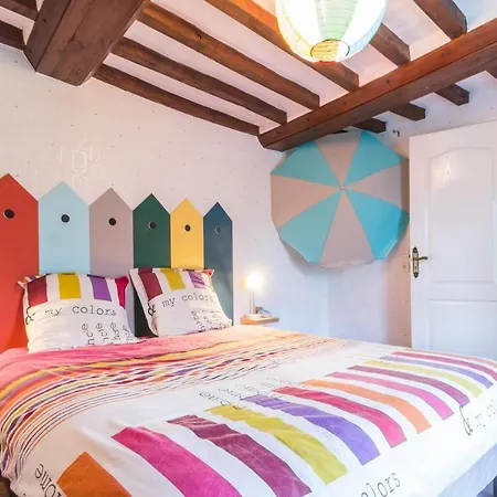 Les Hirondelles Bleues Bed & Breakfast Isigny-sur-Mer Exterior photo