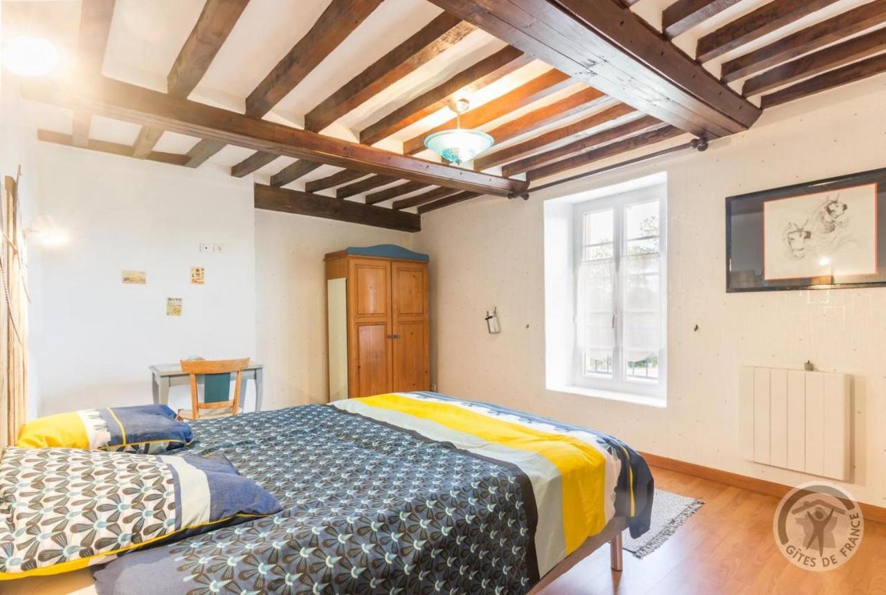 Les Hirondelles Bleues Bed & Breakfast